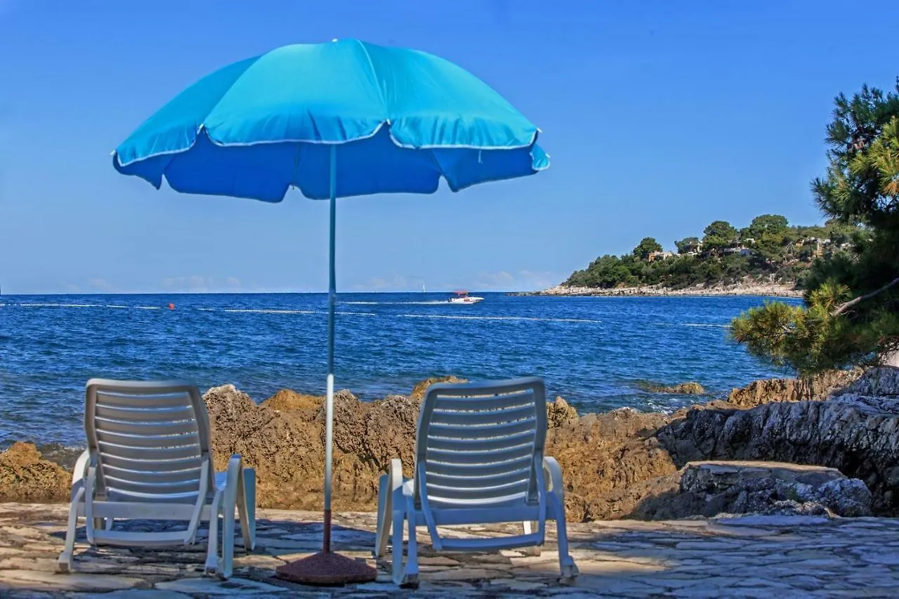 Apartment Josipa With 2 Bedrooms Near The Sports Center And The Beach Poreč