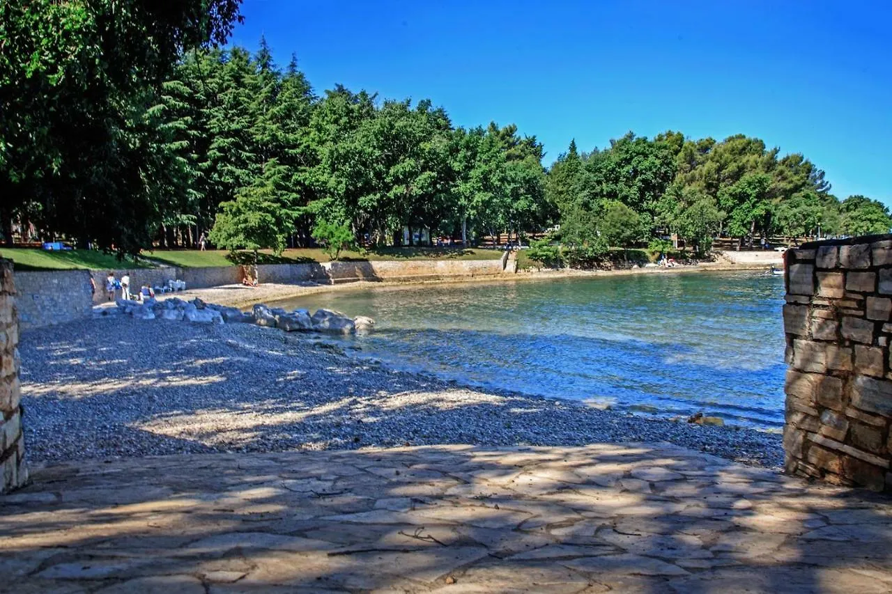Apartment Josipa With 2 Bedrooms Near The Sports Center And The Beach Poreč Croatie